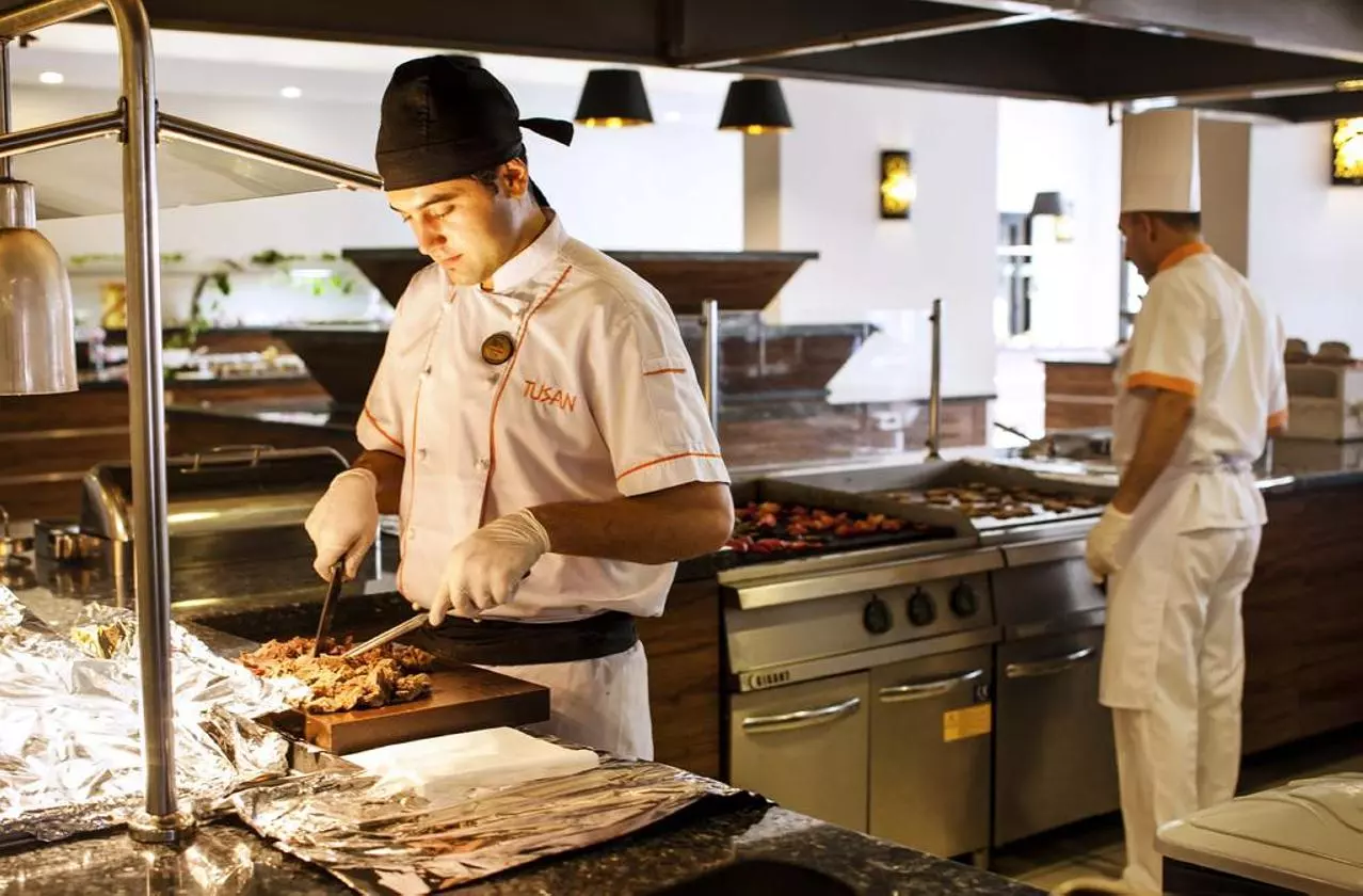 TUSANBEACH_SHABAVIZ (11).jpg